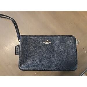 Coach Pebbled Black Double Zip Wristlet Gold Hardware Strap Designer